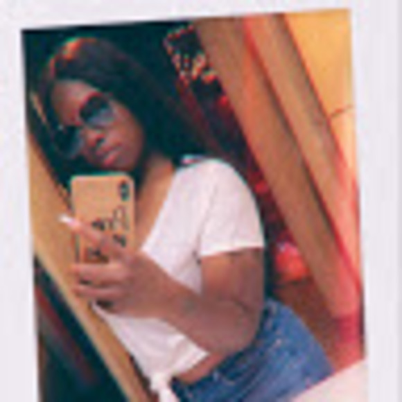 Meet your Posher, Giavonnie - Picture 1 of 1